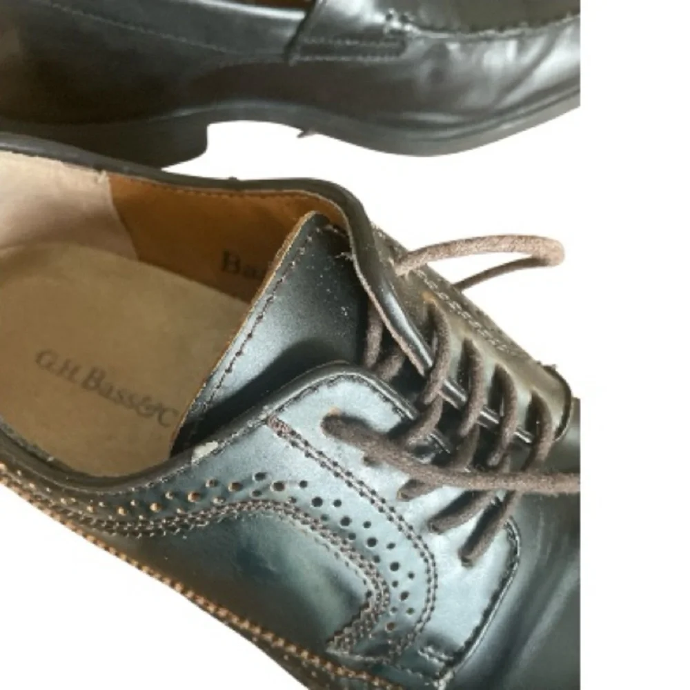 G.H. Bass & Co. Brown Leather Lace Up Shoe